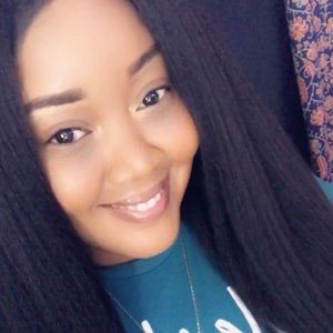 Meet your Posher, Chanel